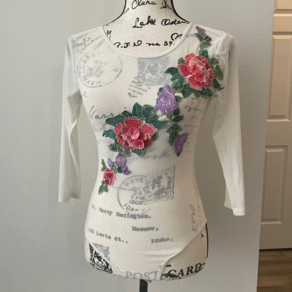 SHEER BODYSUIT EMBROIDERED FLORAL SZ S 3/4 SLEEVE PREPPY SEXY CHIC AESTHETIC - Picture 7 of 16